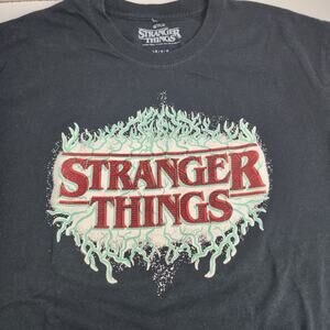 Stranger Things Netflix Series Black Graphic Short Sleeve T-Shirt Men's Size LG